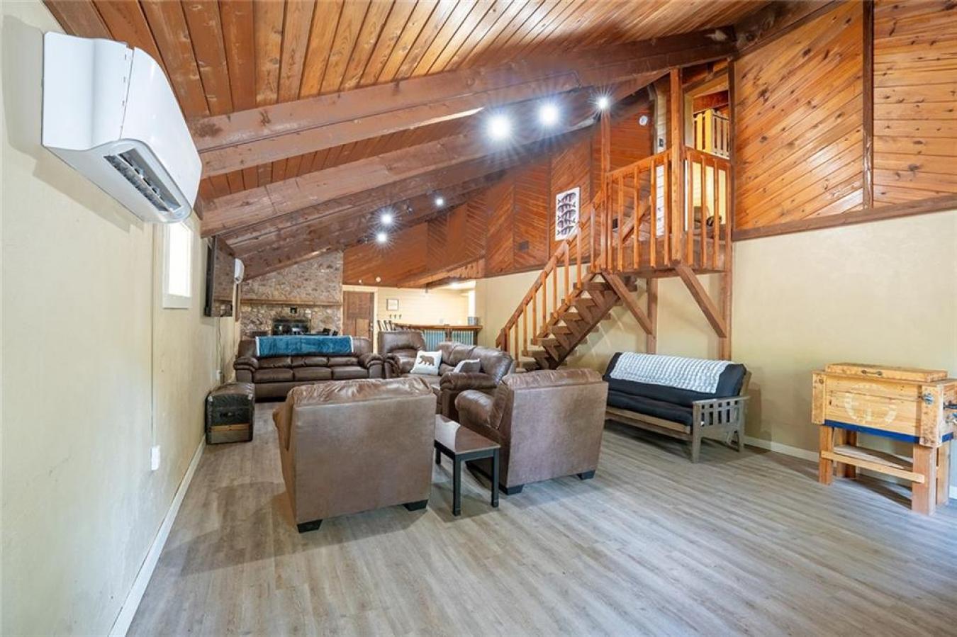 32377 MO-MM, Warsaw, MO, 65355, United States, ,Residential,For Sale,32377 MO-MM,1603652