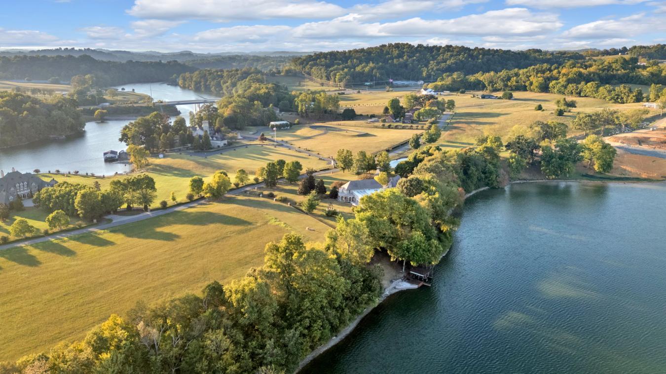 220 Degrasse Drive, Johnson City, TN, 37601, United States, 5 Bedrooms Bedrooms, ,7 BathroomsBathrooms,Residential,For Sale,220 Degrasse Drive,1605297