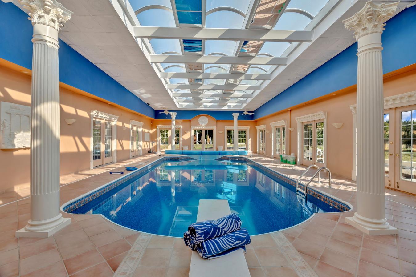 220 Degrasse Drive, Johnson City, TN, 37601, United States, 5 Bedrooms Bedrooms, ,7 BathroomsBathrooms,Residential,For Sale,220 Degrasse Drive,1605297