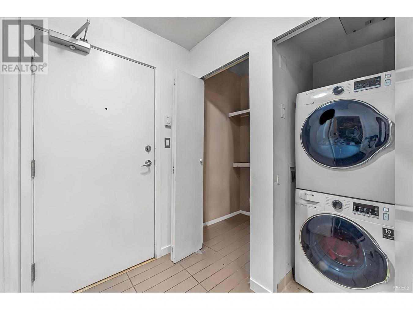 2203 788 HAMILTON STREET, Vancouver, British Columbia, V6B 0E9, Canada, 2 Bedrooms Bedrooms, ,Residential,For Sale,2203 788 HAMILTON STREET,1605288