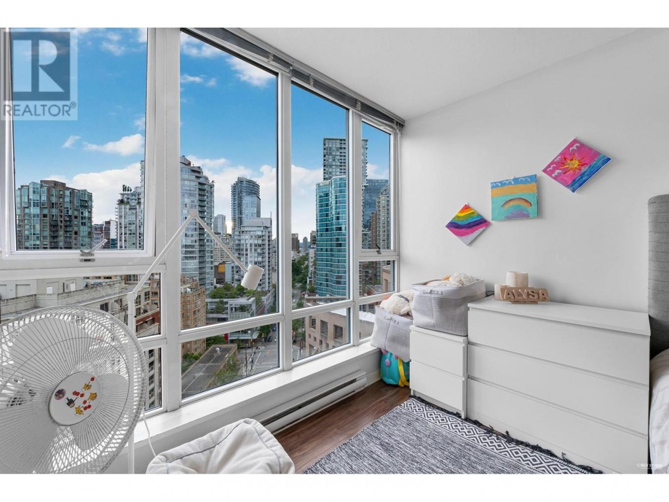 2203 788 HAMILTON STREET, Vancouver, British Columbia, V6B 0E9, Canada, 2 Bedrooms Bedrooms, ,Residential,For Sale,2203 788 HAMILTON STREET,1605288
