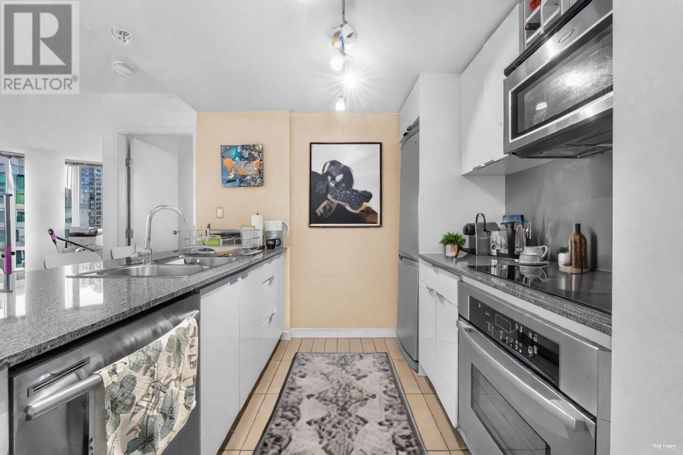 2203 788 HAMILTON STREET, Vancouver, British Columbia, V6B 0E9, Canada, 2 Bedrooms Bedrooms, ,Residential,For Sale,2203 788 HAMILTON STREET,1605288