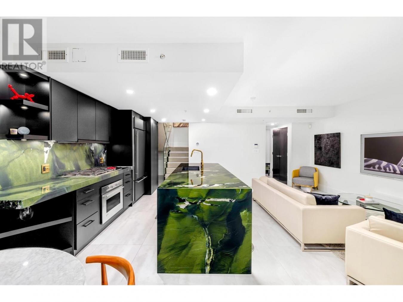 205 1455 HOWE STREET, Vancouver, BC, V6Z 1C2, Canada, 2 Bedrooms Bedrooms, ,Residential,For Sale,205 1455 HOWE STREET,1605286