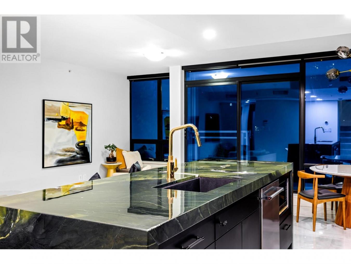 205 1455 HOWE STREET, Vancouver, BC, V6Z 1C2, Canada, 2 Bedrooms Bedrooms, ,Residential,For Sale,205 1455 HOWE STREET,1605286