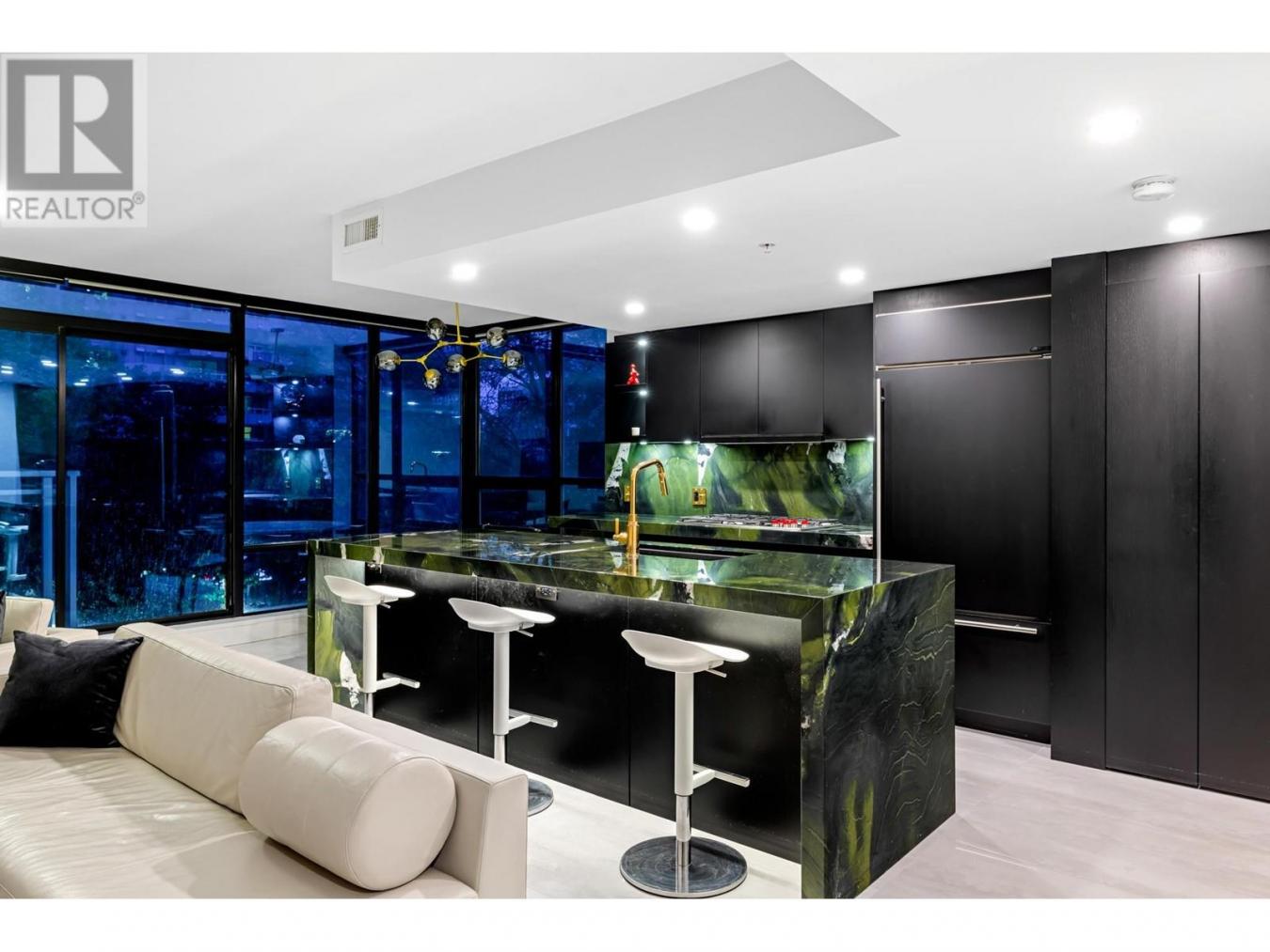 205 1455 HOWE STREET, Vancouver, BC, V6Z 1C2, Canada, 2 Bedrooms Bedrooms, ,Residential,For Sale,205 1455 HOWE STREET,1605286