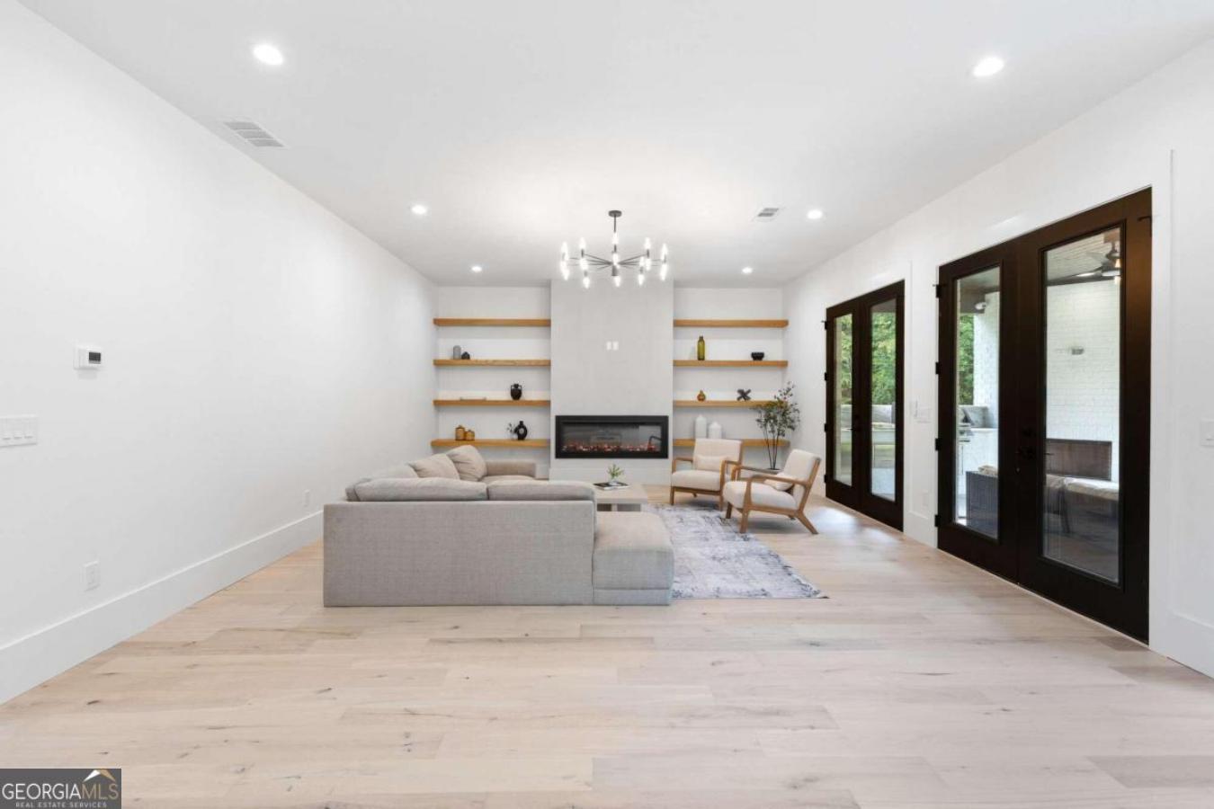 7472 Williams Road, Flowery Branch, GA, 30542, United States, 4 Bedrooms Bedrooms, ,4 BathroomsBathrooms,Residential,For Sale,7472 Williams Road,1605276