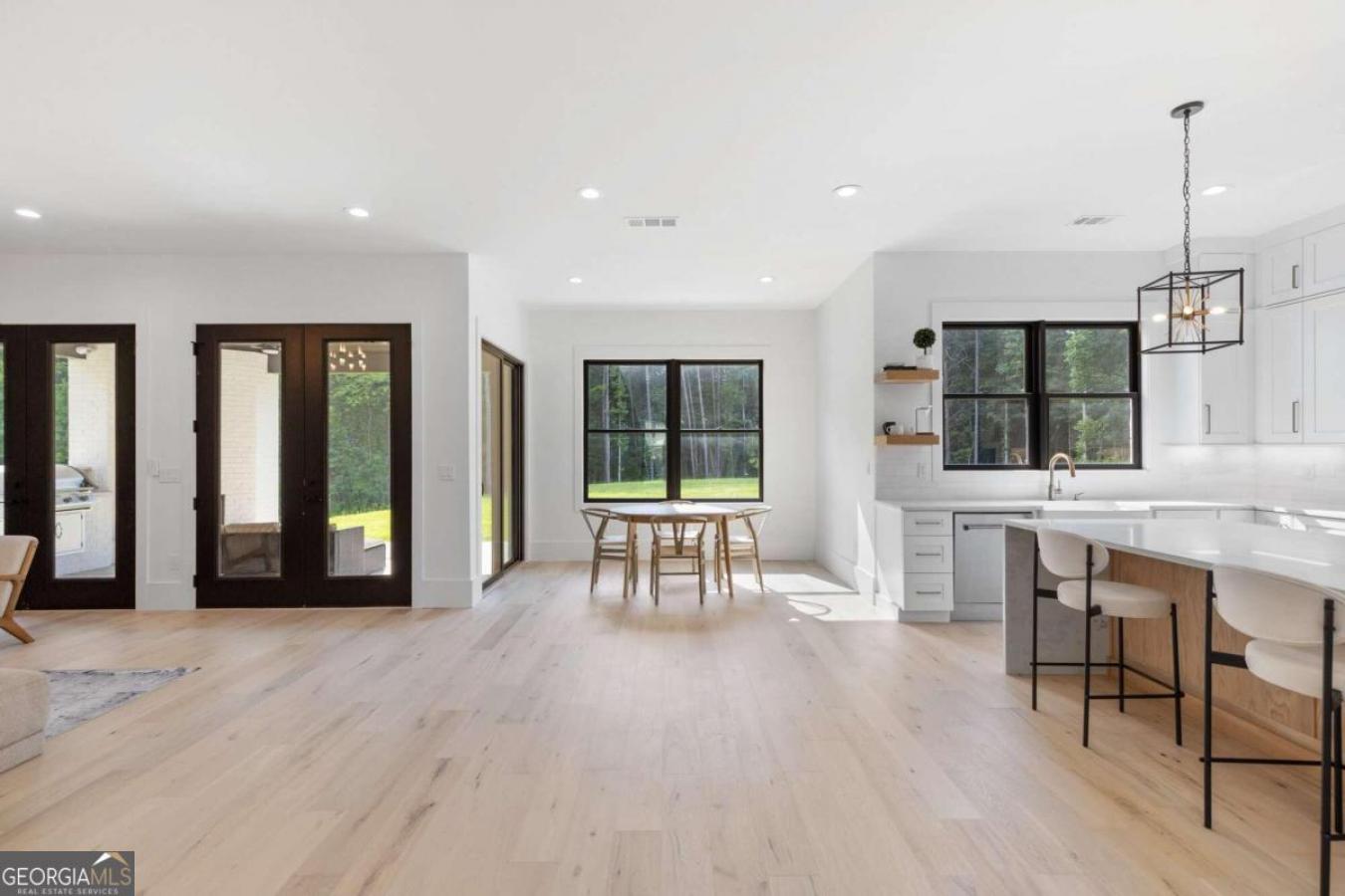 7472 Williams Road, Flowery Branch, GA, 30542, United States, 4 Bedrooms Bedrooms, ,4 BathroomsBathrooms,Residential,For Sale,7472 Williams Road,1605276