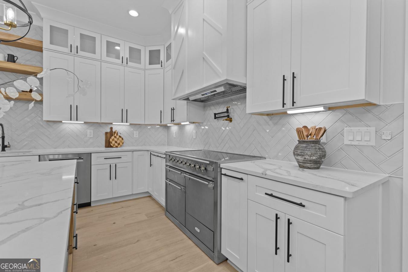 1144 Lexington Ridge Road, Hoschton, GA, 30548, United States, 5 Bedrooms Bedrooms, ,4 BathroomsBathrooms,Residential,For Sale,1144 Lexington Ridge Road,1605274