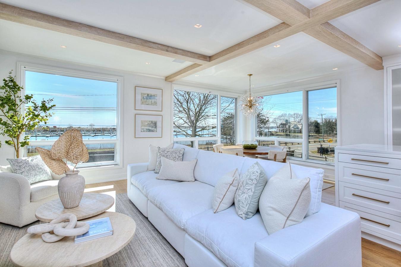 WESTPORT, Connecticut, 06880, United States, 4 Bedrooms Bedrooms, ,3 BathroomsBathrooms,Residential,For Sale,1765245