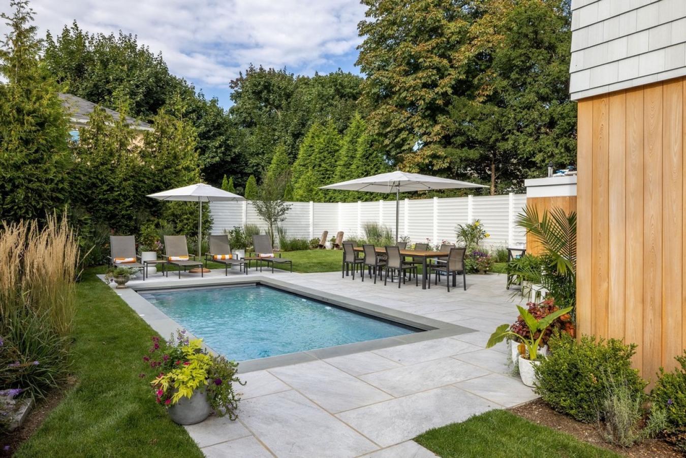 WESTPORT, Connecticut, 06880, United States, 4 Bedrooms Bedrooms, ,3 BathroomsBathrooms,Residential,For Sale,1765245