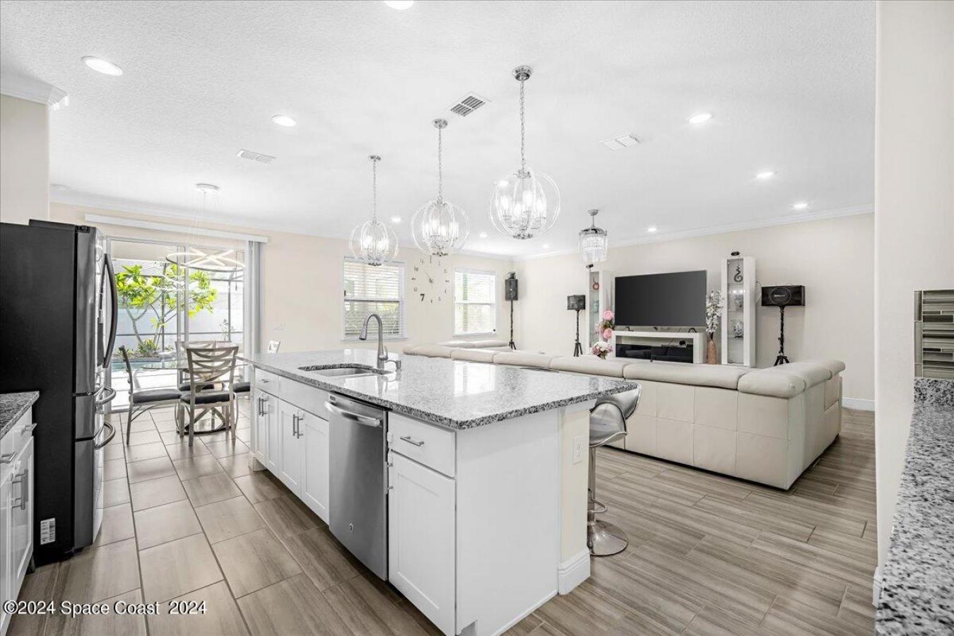 4625 Hebron Drive, Merritt Island, FL, 32953, United States, 6 Bedrooms Bedrooms, ,4 BathroomsBathrooms,Residential,For Sale,4625 Hebron Drive,1605270