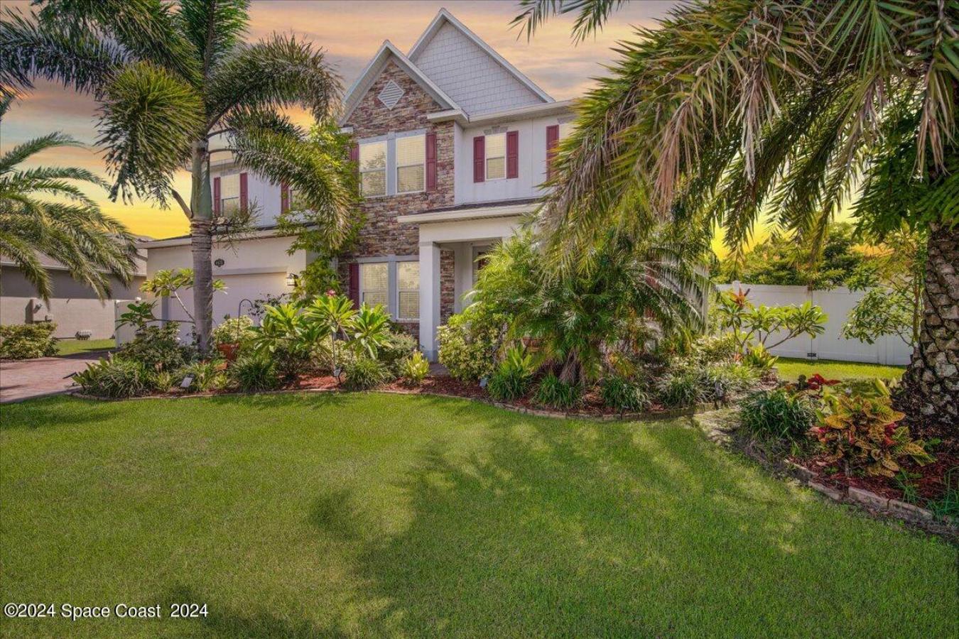 4625 Hebron Drive, Merritt Island, FL, 32953, United States, 6 Bedrooms Bedrooms, ,4 BathroomsBathrooms,Residential,For Sale,4625 Hebron Drive,1605270