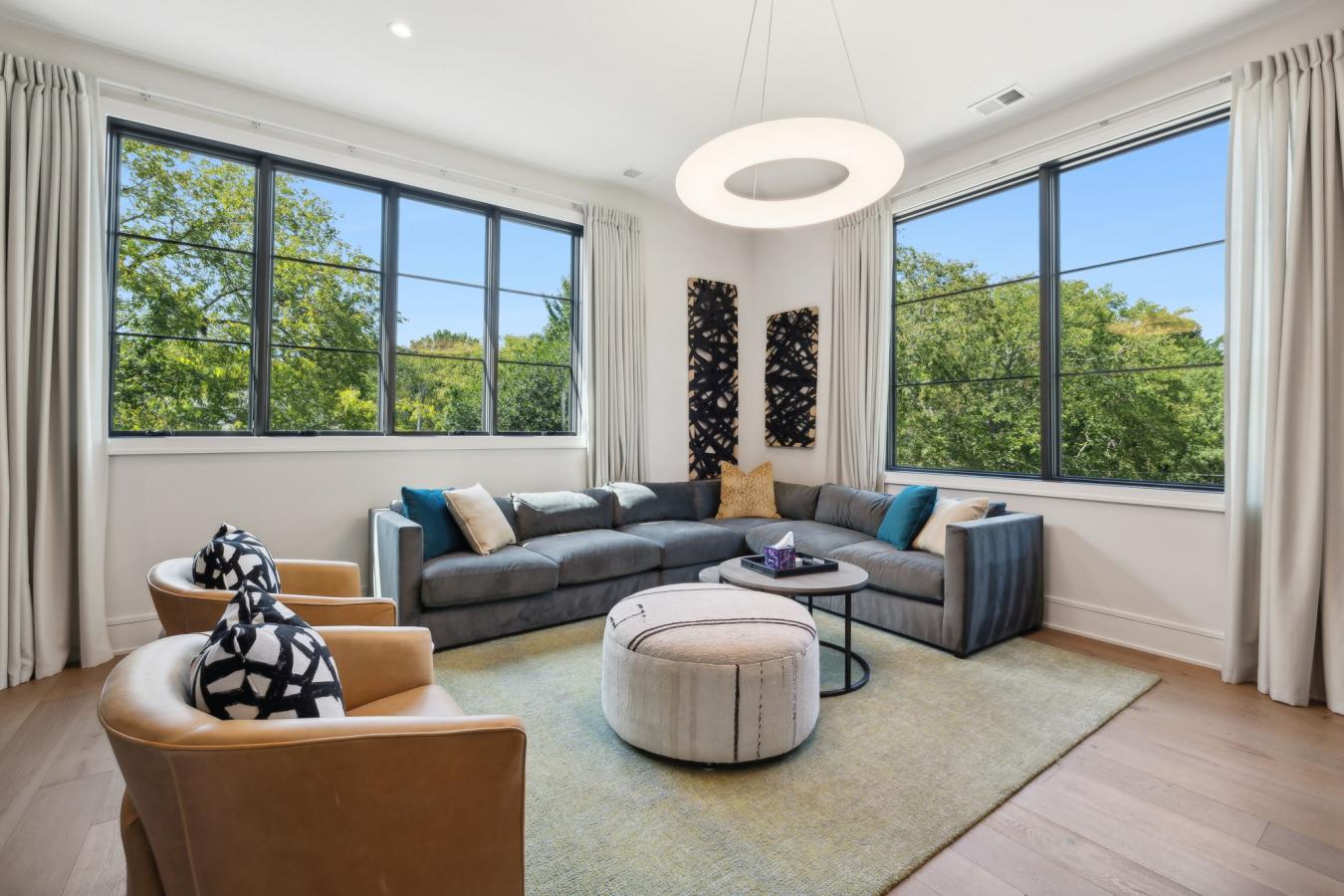 726 Vosswood Drive, Nashville, TN, 37205, United States, 5 Bedrooms Bedrooms, ,5 BathroomsBathrooms,Residential,For Sale,726 Vosswood Drive,1605267