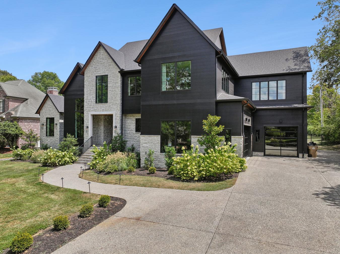 726 Vosswood Drive, Nashville, TN, 37205, United States, 5 Bedrooms Bedrooms, ,5 BathroomsBathrooms,Residential,For Sale,726 Vosswood Drive,1605267