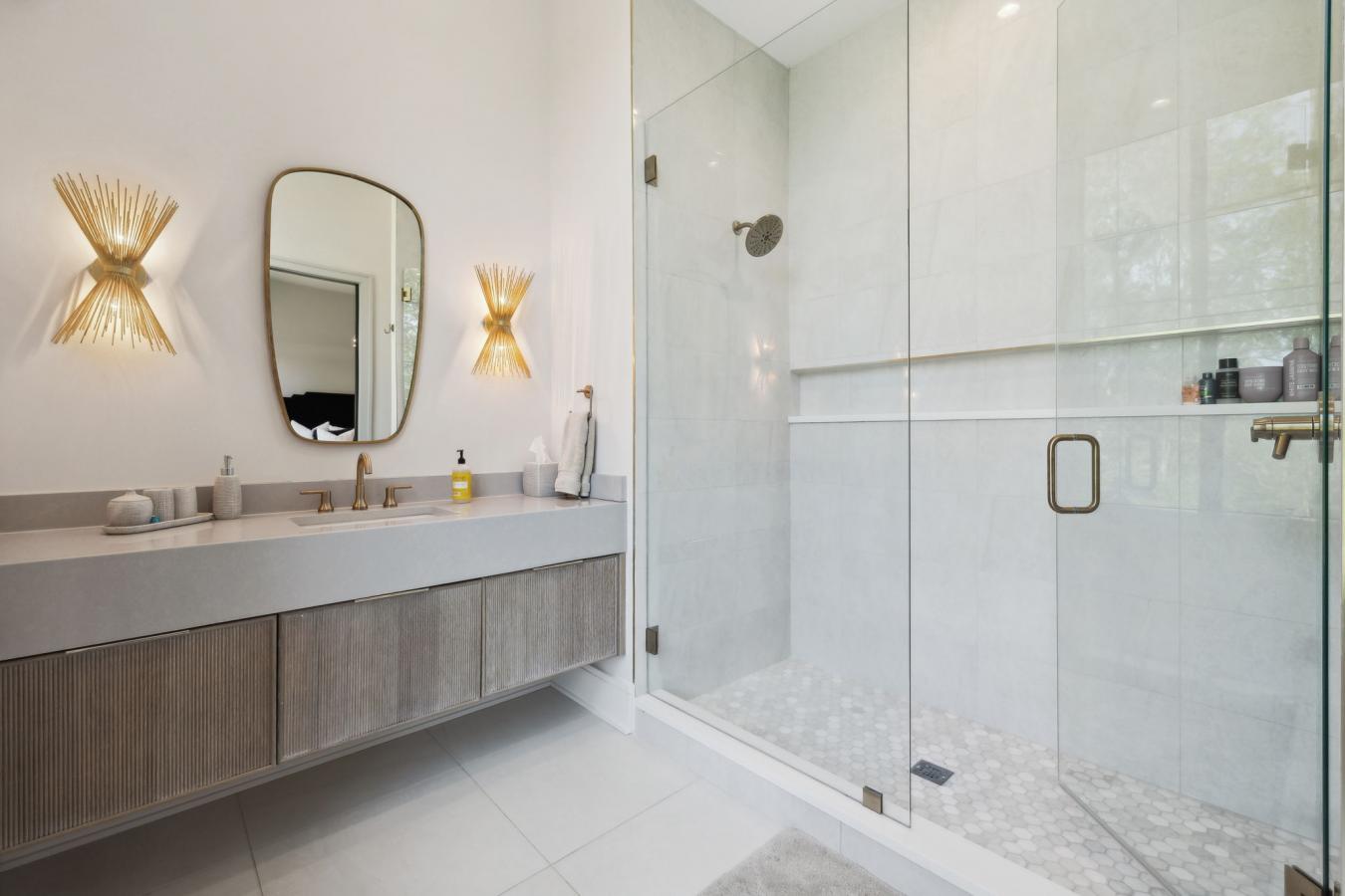 726 Vosswood Drive, Nashville, TN, 37205, United States, 5 Bedrooms Bedrooms, ,5 BathroomsBathrooms,Residential,For Sale,726 Vosswood Drive,1605267