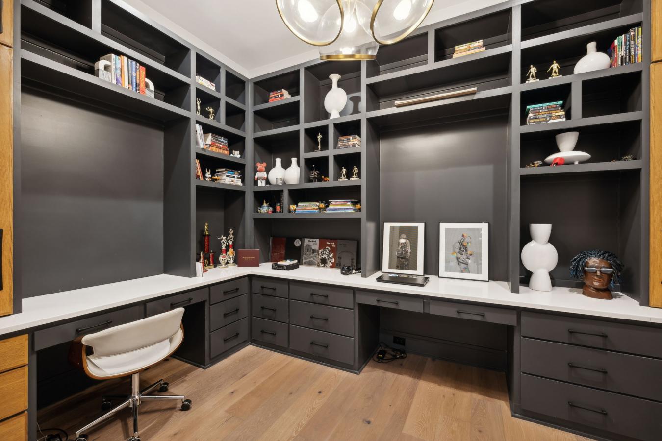 726 Vosswood Drive, Nashville, TN, 37205, United States, 5 Bedrooms Bedrooms, ,5 BathroomsBathrooms,Residential,For Sale,726 Vosswood Drive,1605267