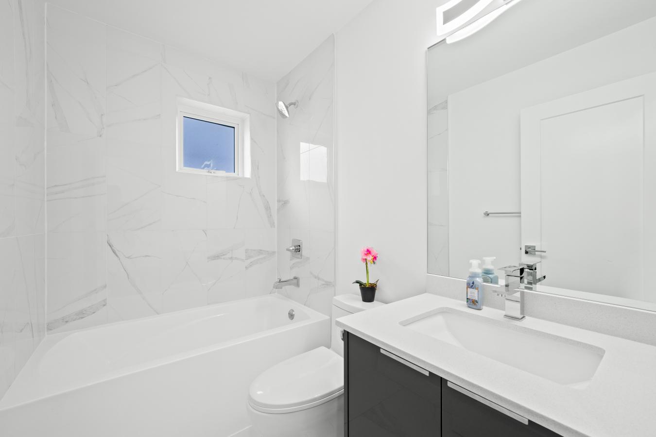 19760 55 AVENUE Unit: 13, Langley, British Columbia, V3A 3W9, Canada, 3 Bedrooms Bedrooms, ,3 BathroomsBathrooms,Residential,For Sale,19760 55 AVENUE Unit: 13,1605266