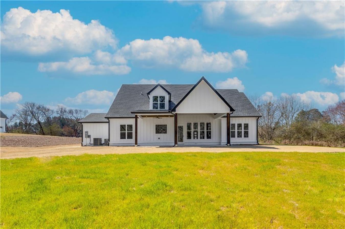 75 Saint Ives Circle, Winder, GA, 30680, United States, 5 Bedrooms Bedrooms, ,4 BathroomsBathrooms,Residential,For Sale,75 Saint Ives Circle,1607973