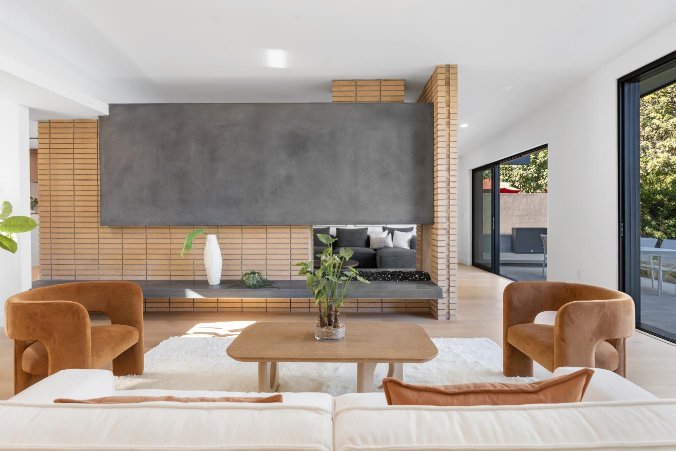 4508 Mount Vernon Drive, Los Angeles, CA, 90043, United States, 3 Bedrooms Bedrooms, ,3 BathroomsBathrooms,Residential,For Sale,4508 Mount Vernon Drive,1617551