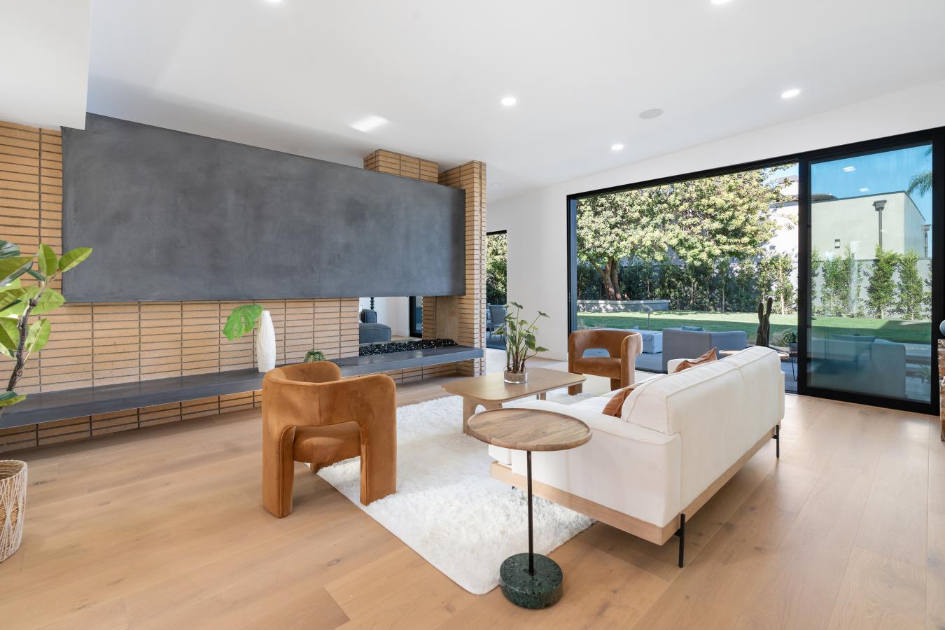 4508 Mount Vernon Drive, Los Angeles, CA, 90043, United States, 3 Bedrooms Bedrooms, ,3 BathroomsBathrooms,Residential,For Sale,4508 Mount Vernon Drive,1617551