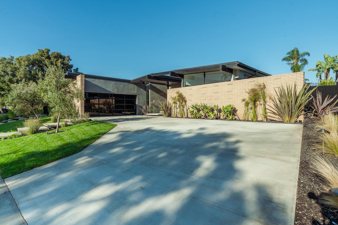 4508 Mount Vernon Drive, Los Angeles, CA, 90043, United States, 3 Bedrooms Bedrooms, ,3 BathroomsBathrooms,Residential,For Sale,4508 Mount Vernon Drive,1617551