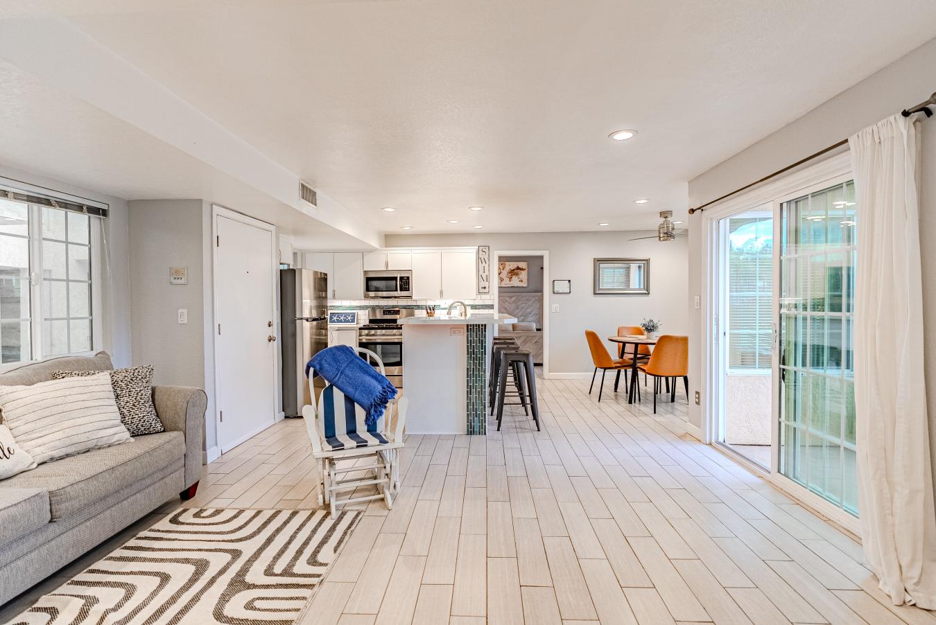 207 Elkwood Avenue Unit 1, Imperial Beach, CA, 91932, United States, 3 Bedrooms Bedrooms, ,2 BathroomsBathrooms,Residential,For Sale,207 Elkwood Avenue Unit 1,1608298