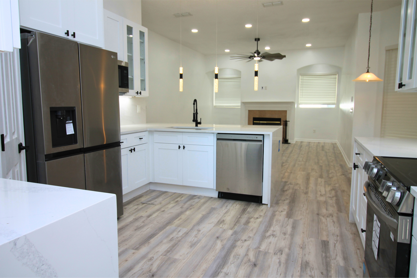 Welcome to your dream home-an impeccably remodeled 4-bedroom, 3-bathro – image 18