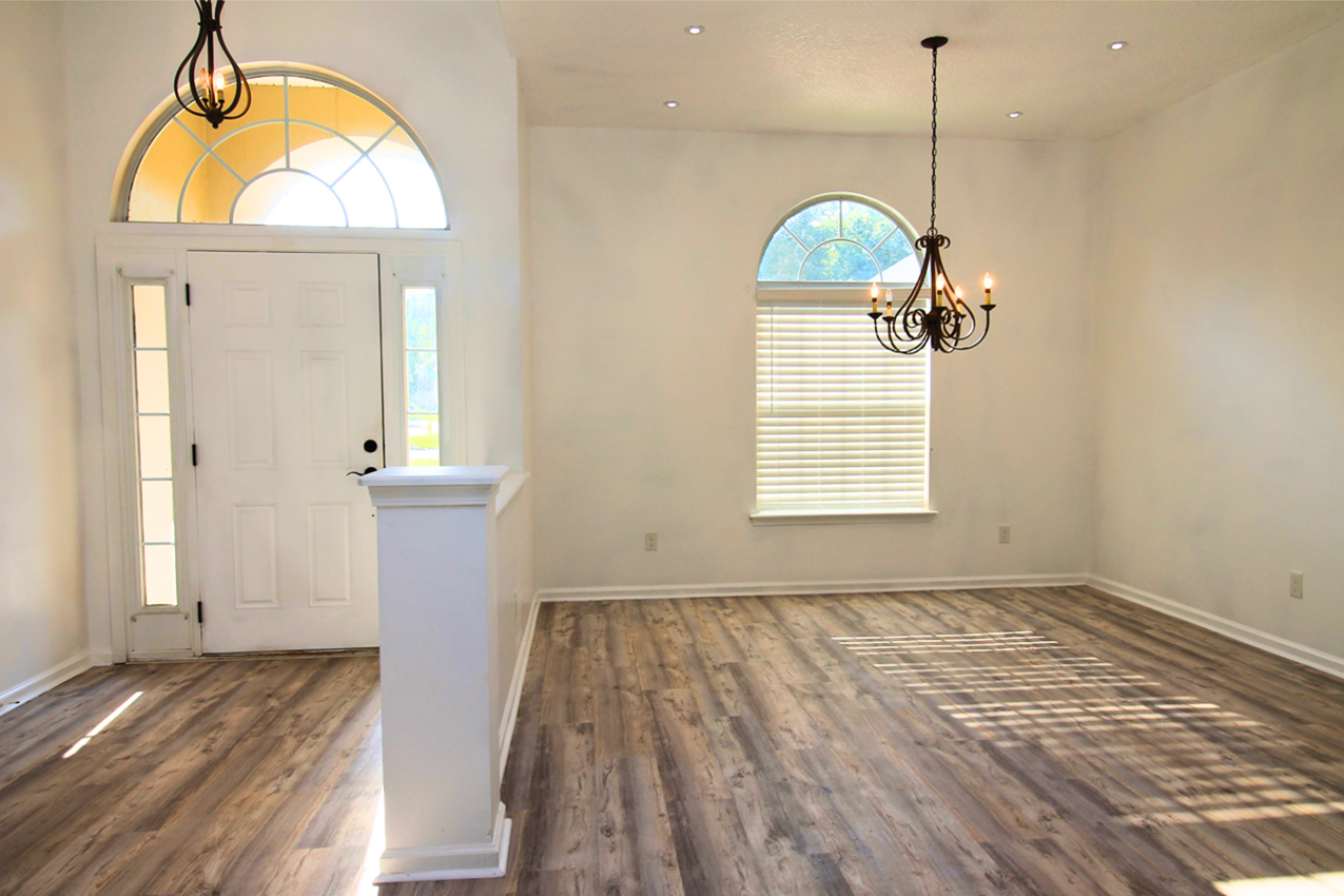 Welcome to your dream home-an impeccably remodeled 4-bedroom, 3-bathro – image 4