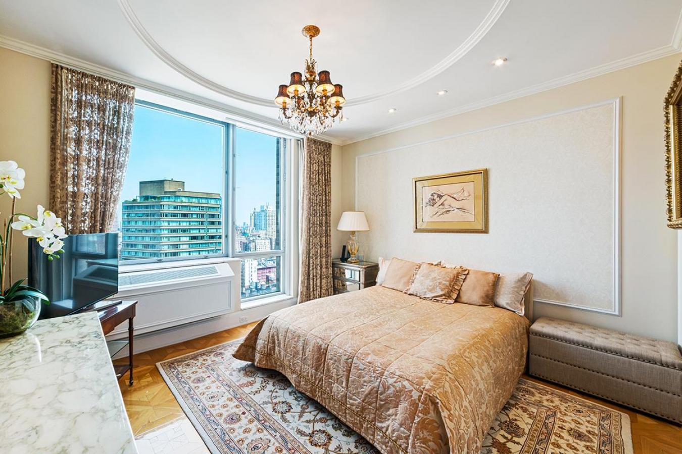 1965 Broadway, New York, NY, 10023, United States, 5 Bedrooms Bedrooms, ,4 BathroomsBathrooms,Residential,For Sale,1965 Broadway,1617544