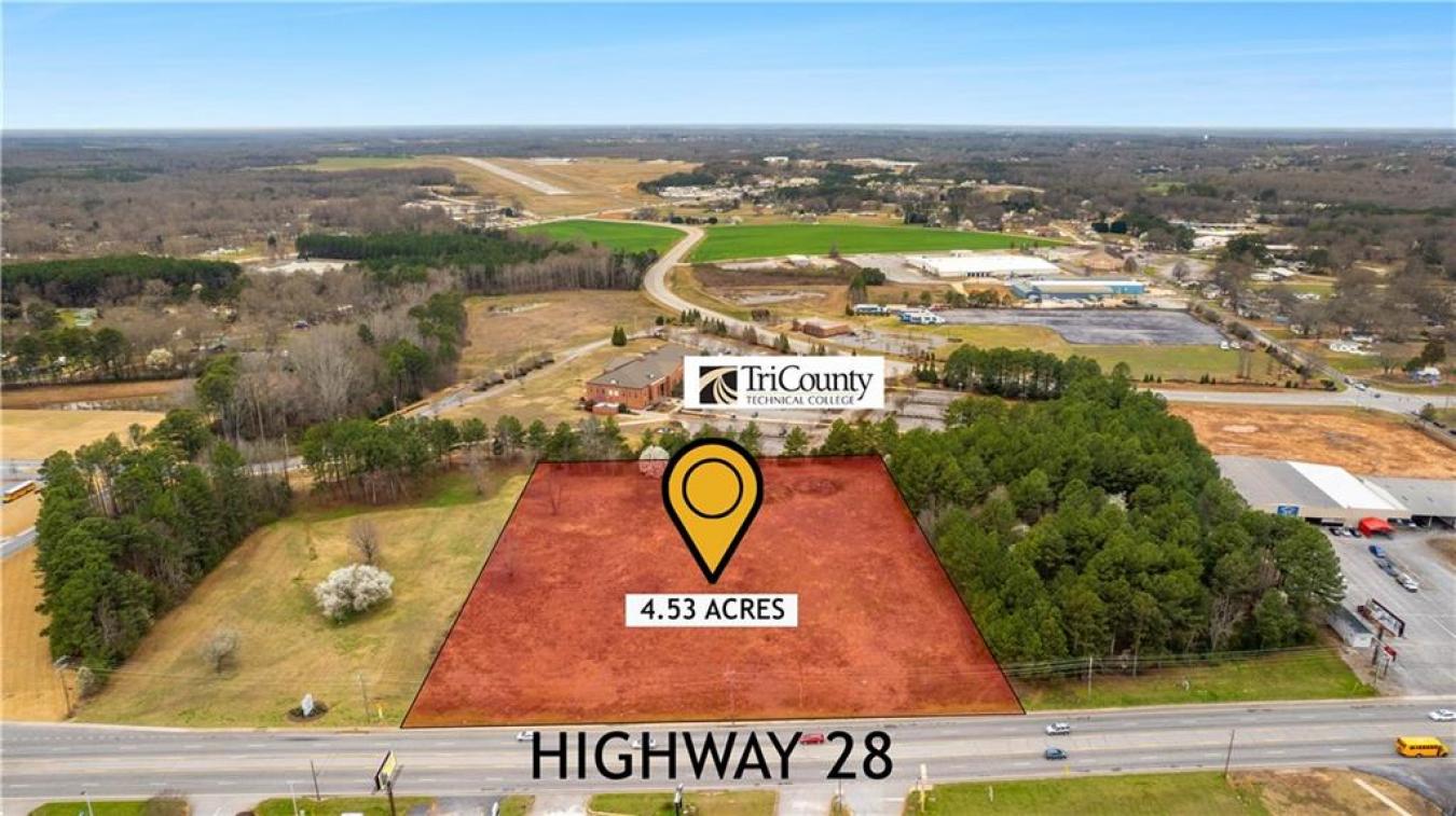 321 Pearman Dairy, Anderson, SC, 29625, United States, ,Residential,For Sale,321 Pearman Dairy,1617907 321 Pearman Dairy, Anderson, SC, 29625, United States, ,Residential,For Sale,321 Pearman Dairy,1617907