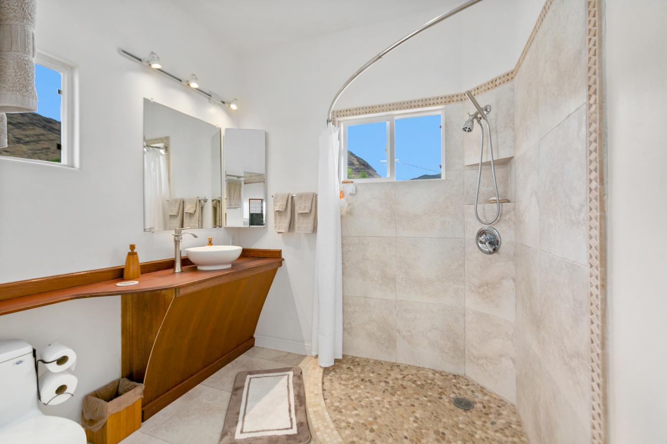 84-485 Farrington Hwy, Waianae, HI, 96792, United States, 5 Bedrooms Bedrooms, ,3 BathroomsBathrooms,Residential,For Sale,84-485 Farrington Hwy,1617926