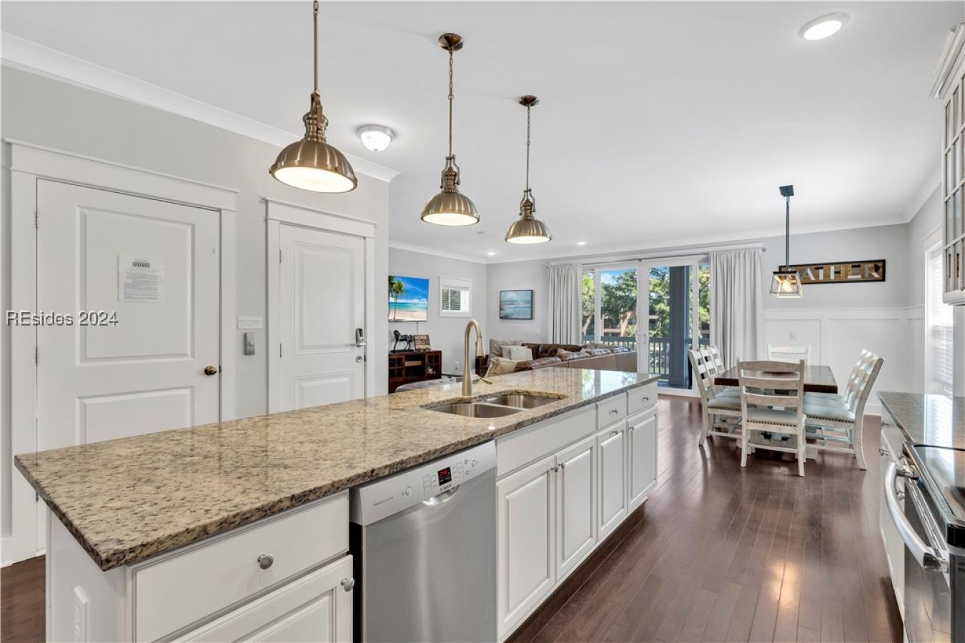 25 Sandcastle, Hilton Head Island, SC, 29928, United States, 6 Bedrooms Bedrooms, ,4 BathroomsBathrooms,Residential,For Sale,25 Sandcastle,1629407