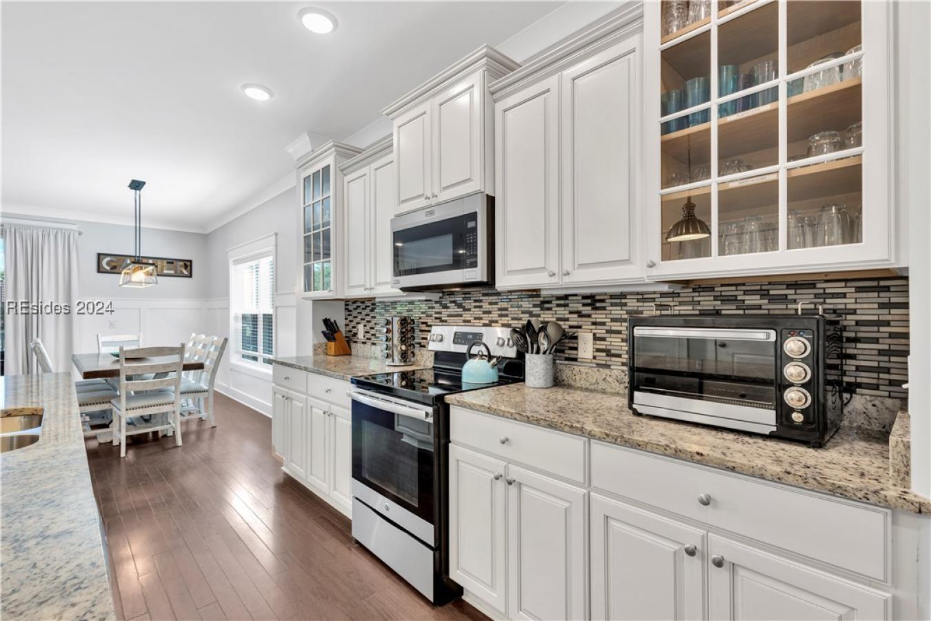 25 Sandcastle, Hilton Head Island, SC, 29928, United States, 6 Bedrooms Bedrooms, ,4 BathroomsBathrooms,Residential,For Sale,25 Sandcastle,1629407