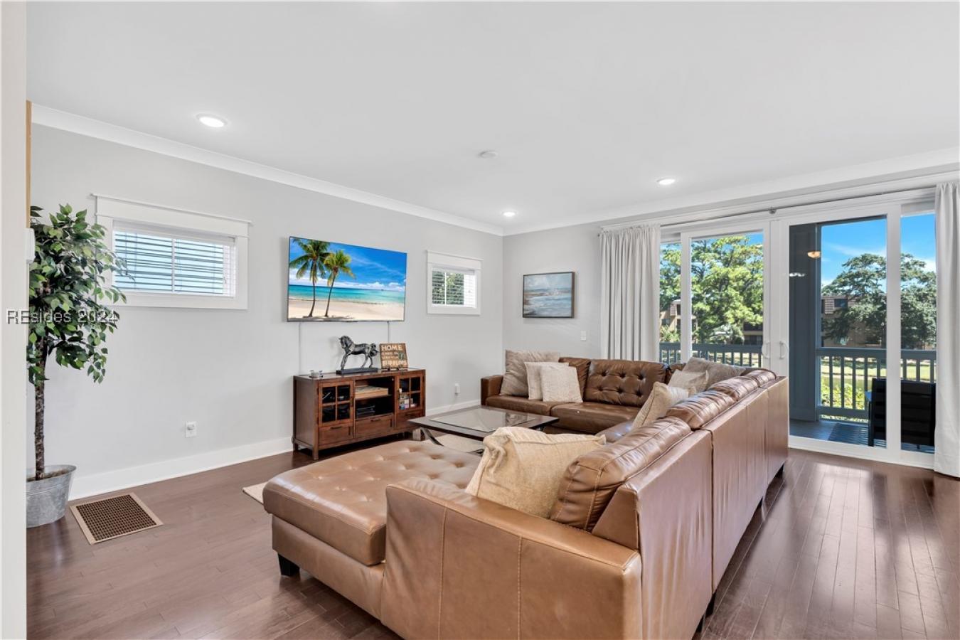 25 Sandcastle, Hilton Head Island, SC, 29928, United States, 6 Bedrooms Bedrooms, ,4 BathroomsBathrooms,Residential,For Sale,25 Sandcastle,1629407