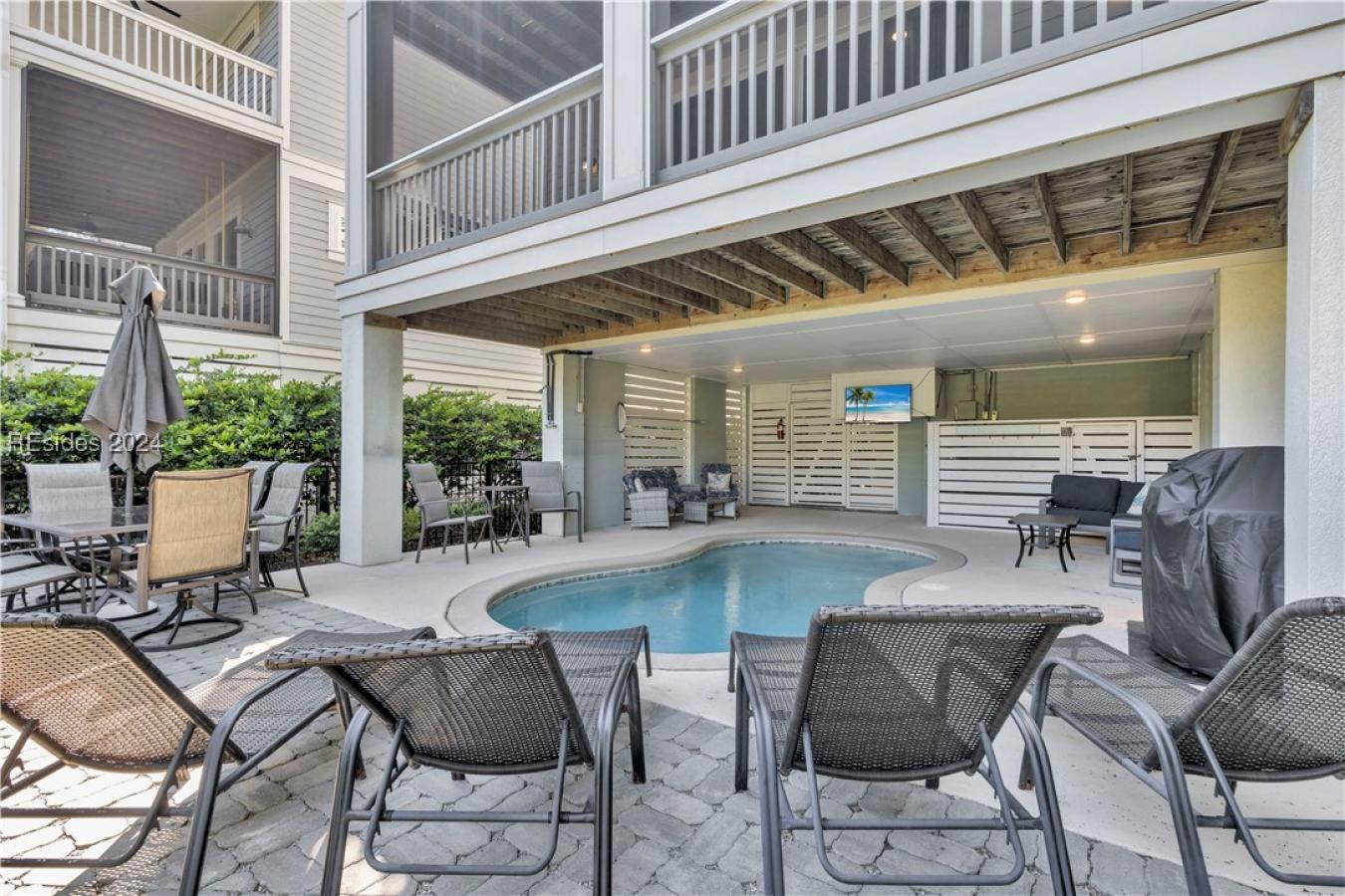 25 Sandcastle, Hilton Head Island, SC, 29928, United States, 6 Bedrooms Bedrooms, ,4 BathroomsBathrooms,Residential,For Sale,25 Sandcastle,1629407