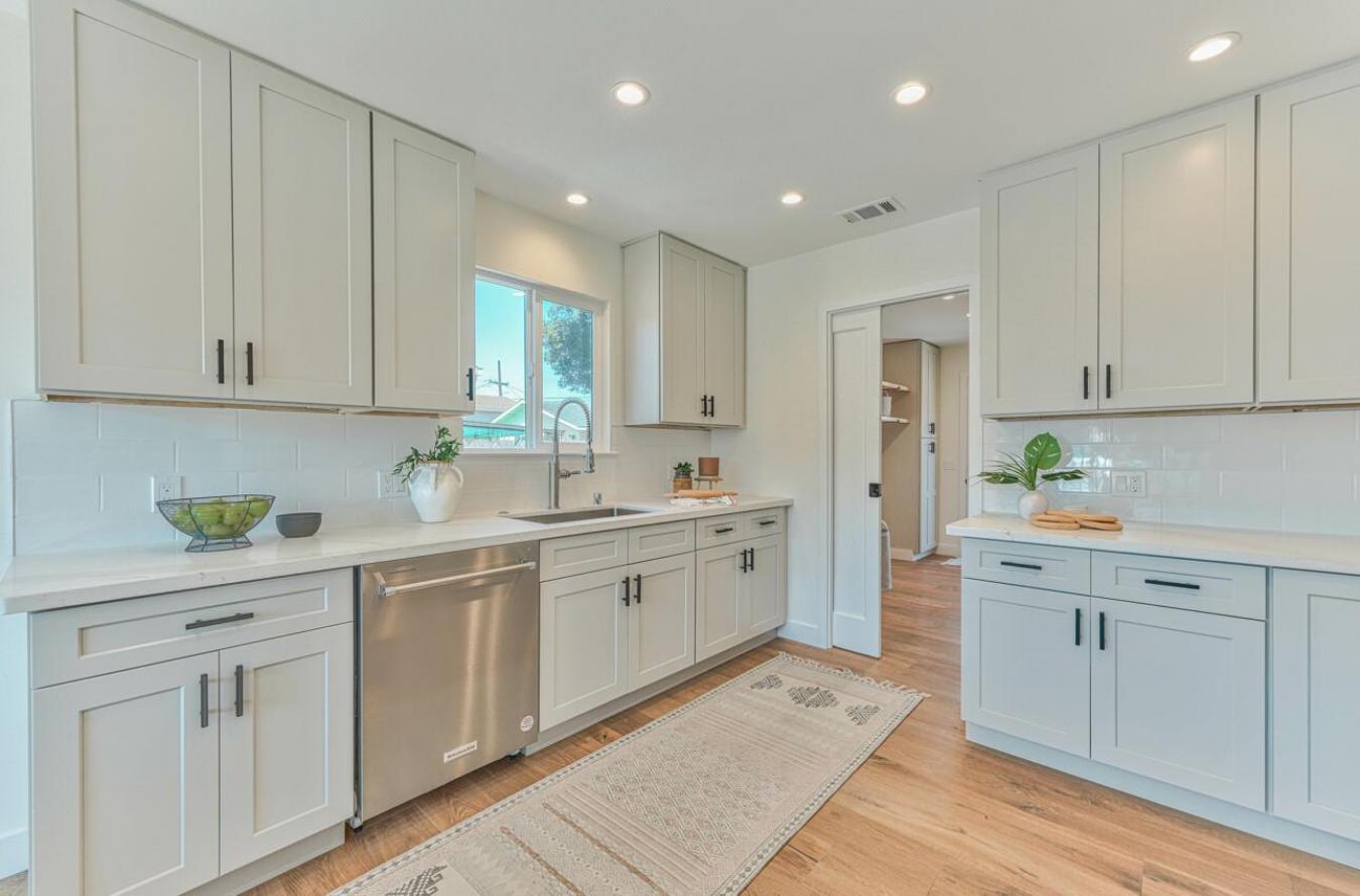 1389 Metz Avenue, Seaside, CA, 93955, United States, 3 Bedrooms Bedrooms, ,2 BathroomsBathrooms,Residential,For Sale,1389 Metz Avenue,1633134