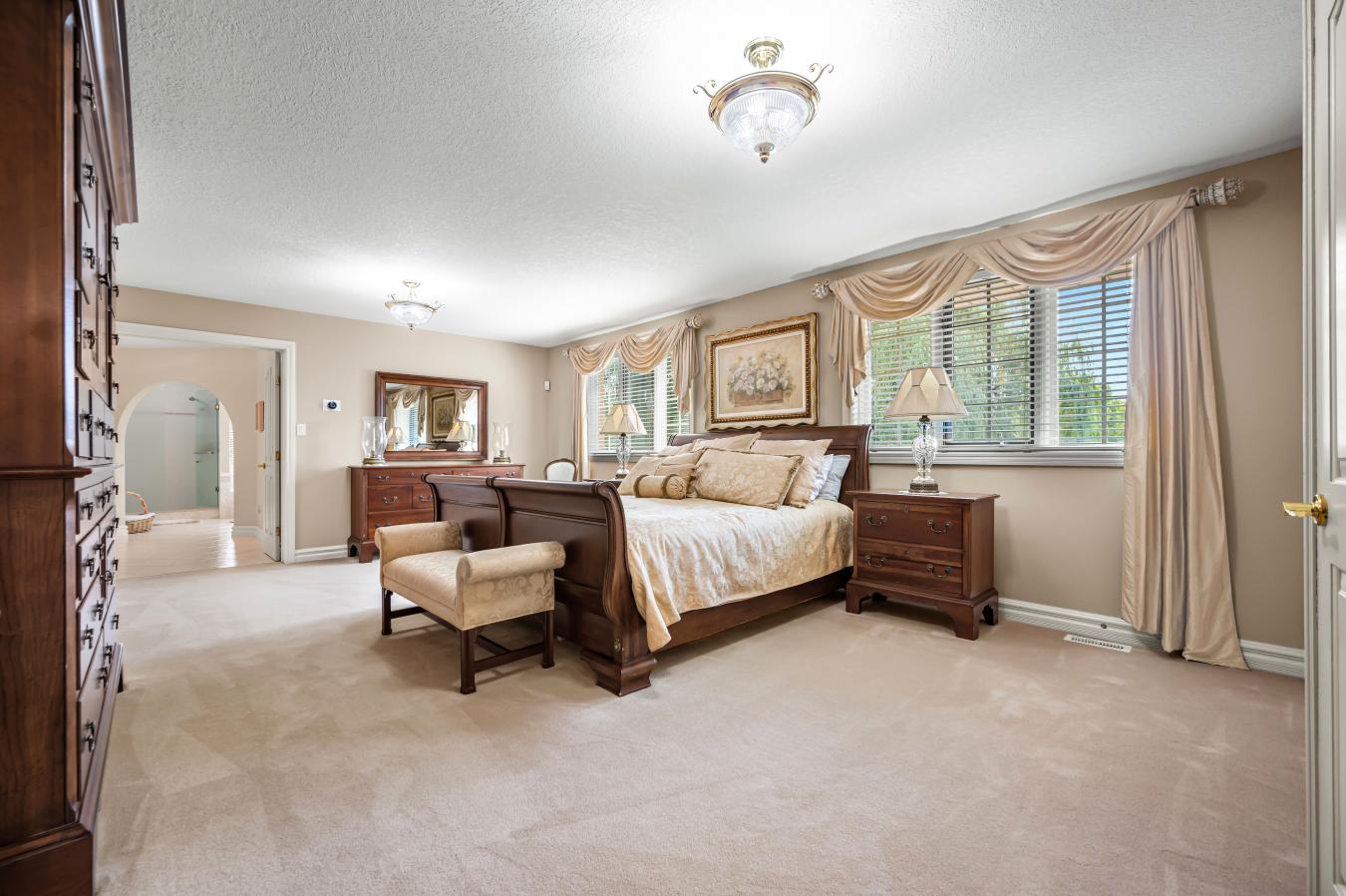 375 River Oak Place, Waterloo, ON, N2K 3N8, Canada, 5 Bedrooms Bedrooms, ,4 BathroomsBathrooms,Residential,For Sale,375 River Oak Place,1633125