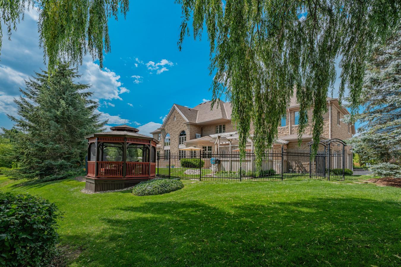 375 River Oak Place, Waterloo, ON, N2K 3N8, Canada, 5 Bedrooms Bedrooms, ,4 BathroomsBathrooms,Residential,For Sale,375 River Oak Place,1633125