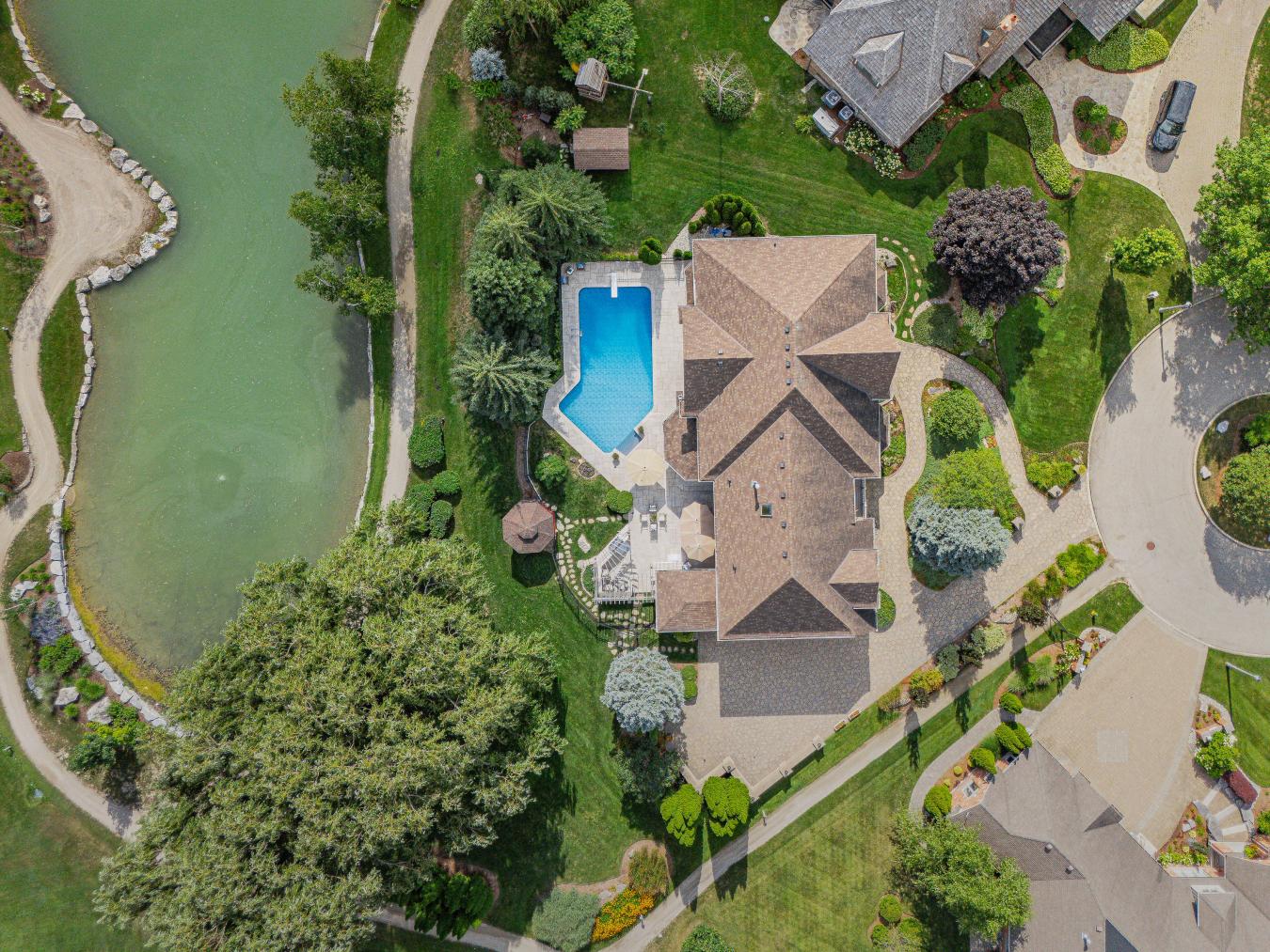 375 River Oak Place, Waterloo, ON, N2K 3N8, Canada, 5 Bedrooms Bedrooms, ,4 BathroomsBathrooms,Residential,For Sale,375 River Oak Place,1633125