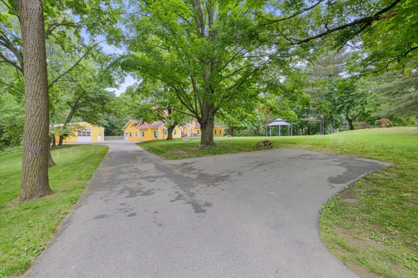 67 myers corners rd, Wappingers Falls, NY, 12590, United States, 5 Bedrooms Bedrooms, ,4 BathroomsBathrooms,Residential,For Sale,67 myers corners rd,1633131