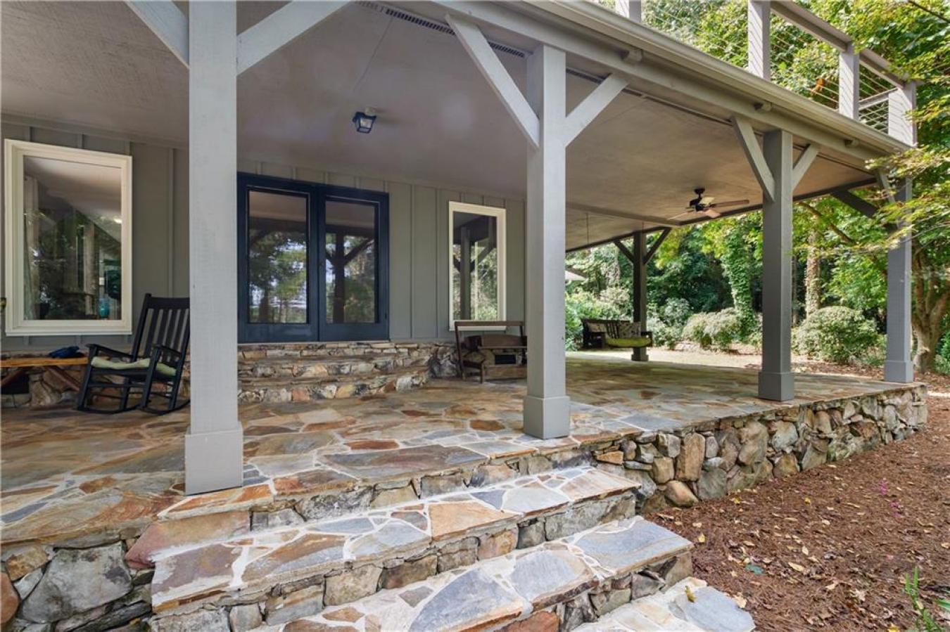 212 Middleton Shores Drive, Anderson, SC, 29621, United States, 3 Bedrooms Bedrooms, ,5 BathroomsBathrooms,Residential,For Sale,212 Middleton Shores Drive,1633513