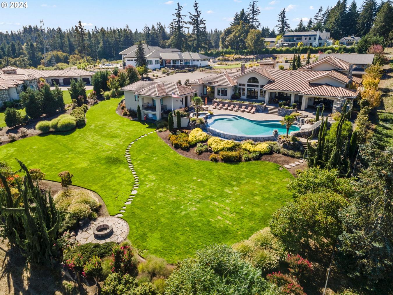 26590 SW FRENCH OAK DRIVE, WestLinn, Oregon, 97068, United States, 4 Bedrooms Bedrooms, ,4 BathroomsBathrooms,Residential,For Sale,26590 SW FRENCH OAK DRIVE,1636122