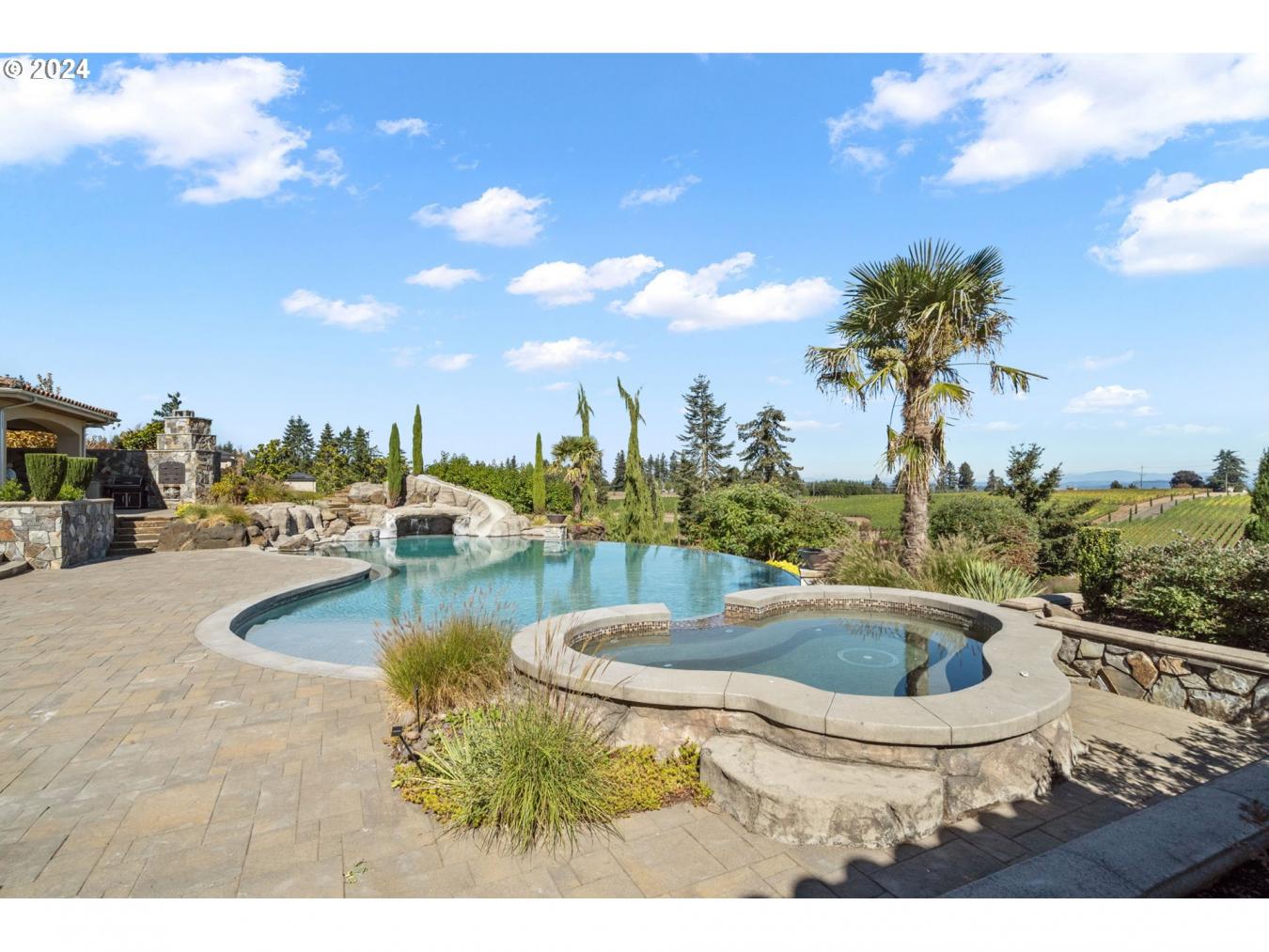 26590 SW FRENCH OAK DRIVE, WestLinn, Oregon, 97068, United States, 4 Bedrooms Bedrooms, ,4 BathroomsBathrooms,Residential,For Sale,26590 SW FRENCH OAK DRIVE,1636122