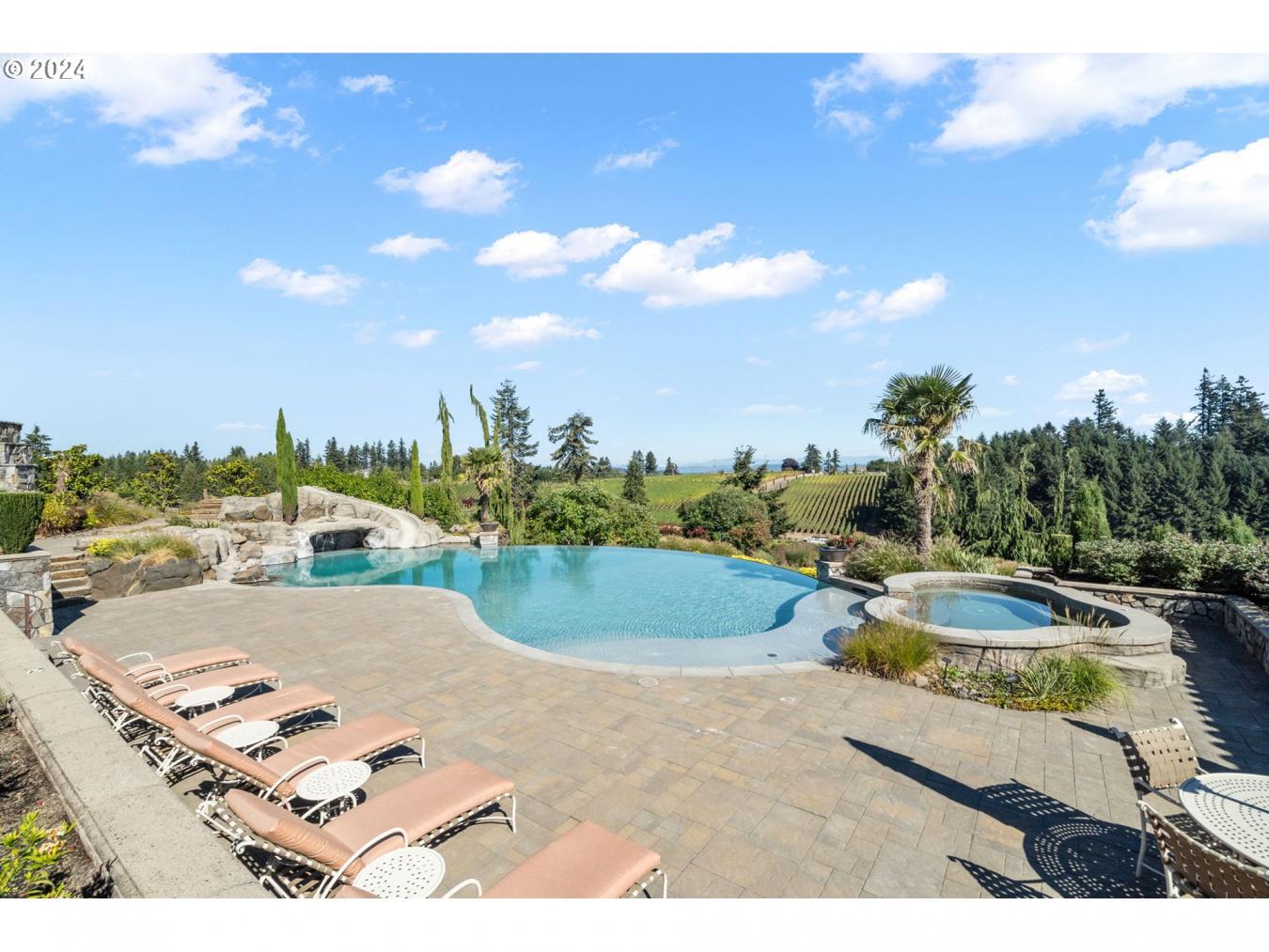 26590 SW FRENCH OAK DRIVE, WestLinn, Oregon, 97068, United States, 4 Bedrooms Bedrooms, ,4 BathroomsBathrooms,Residential,For Sale,26590 SW FRENCH OAK DRIVE,1636122