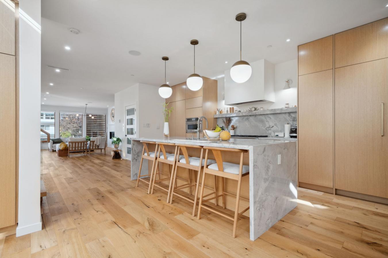 828 STEVENS STREET, White Rock, British Columbia, Canada, 4 Bedrooms Bedrooms, ,6 BathroomsBathrooms,Residential,For Sale,828 STEVENS STREET,1636877