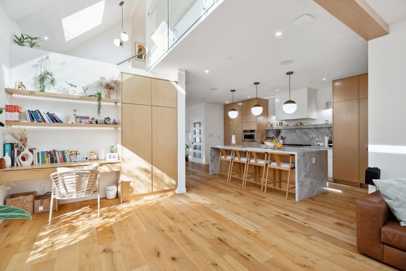 828 STEVENS STREET, White Rock, British Columbia, Canada, 4 Bedrooms Bedrooms, ,6 BathroomsBathrooms,Residential,For Sale,828 STEVENS STREET,1636877