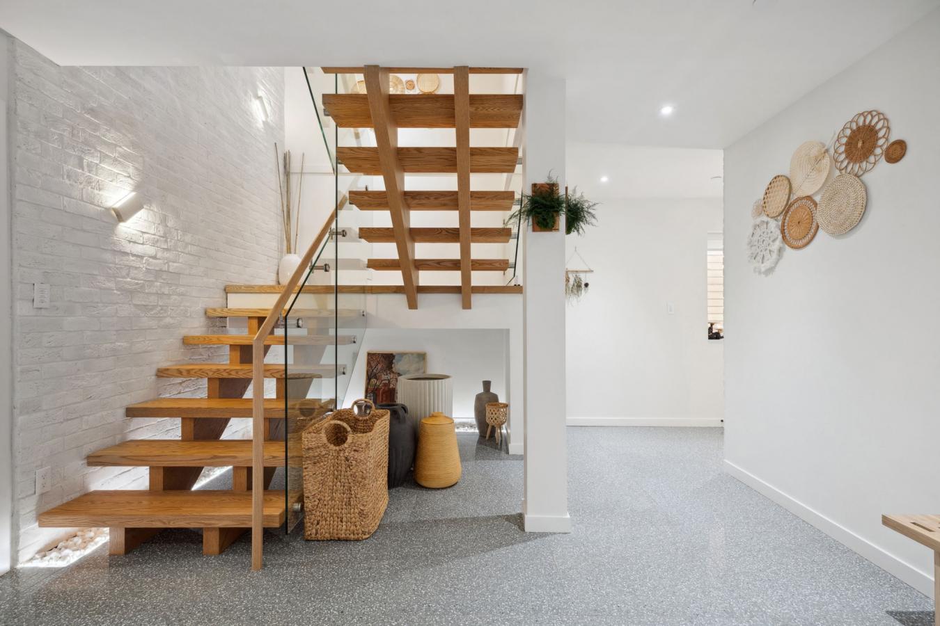 828 STEVENS STREET, White Rock, British Columbia, Canada, 4 Bedrooms Bedrooms, ,6 BathroomsBathrooms,Residential,For Sale,828 STEVENS STREET,1636877