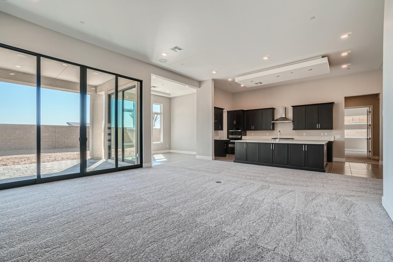Beautiful brand new, never lived in single story Pulte home with 4 bed – image 3