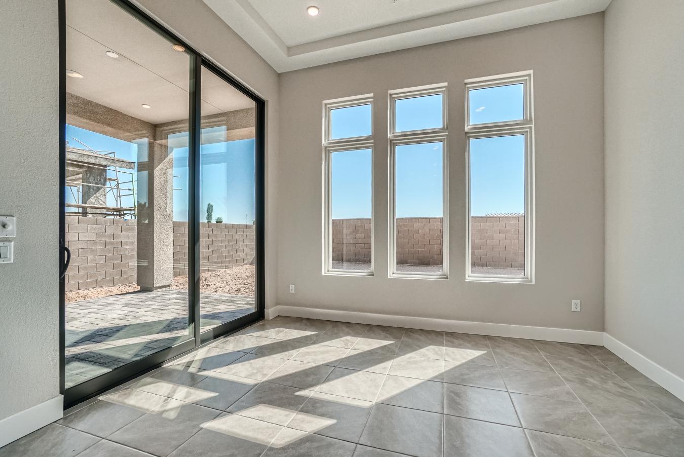 Beautiful brand new, never lived in single story Pulte home with 4 bed – image 8