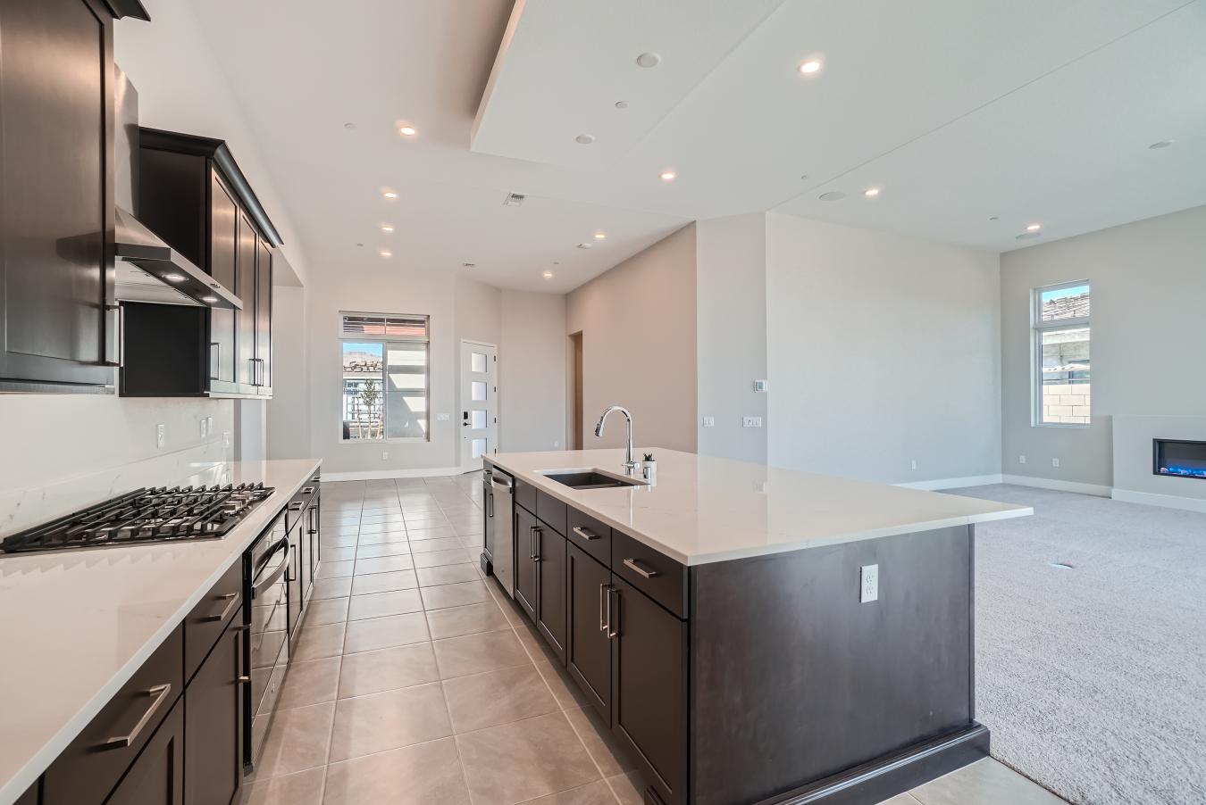 Beautiful brand new, never lived in single story Pulte home with 4 bed – image 10